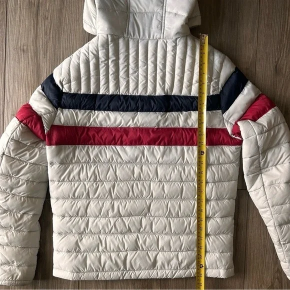 Tommy Hilfiger | Quilted Color Blocked Hooded Puffer Jacket (Small) - Picture 10 of 16